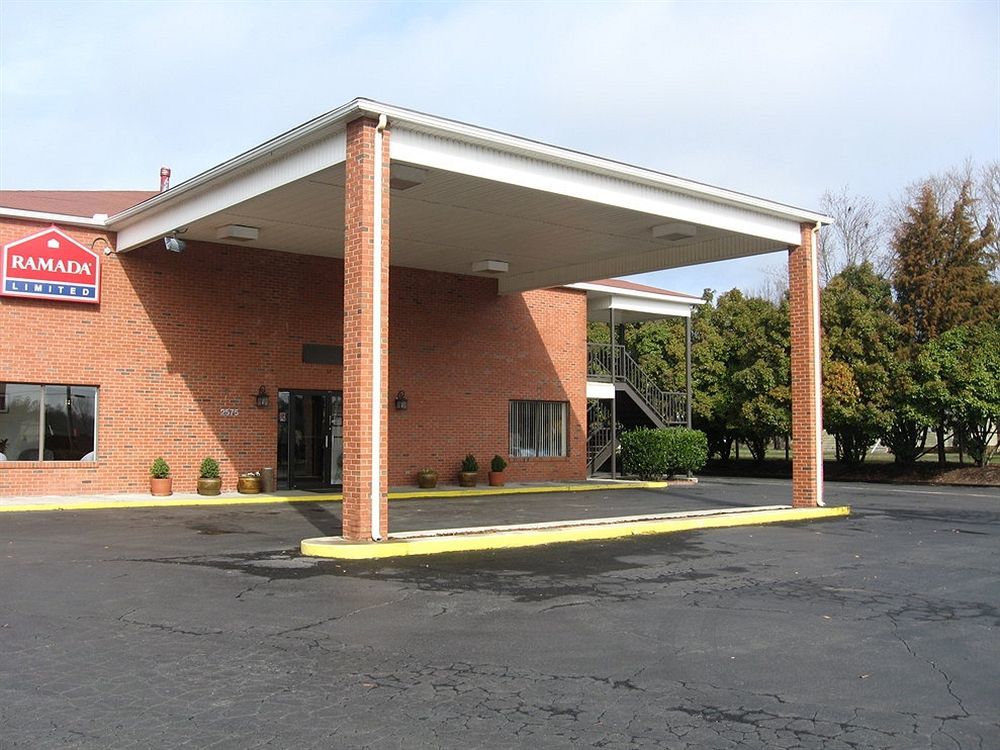 Quality Inn & Suites Creedmor - Butner Creedmoor Bagian luar foto